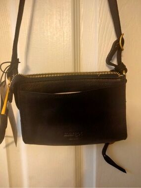 Black Crossbody Bag with Gold Hardware - Brand: UNKNOWN